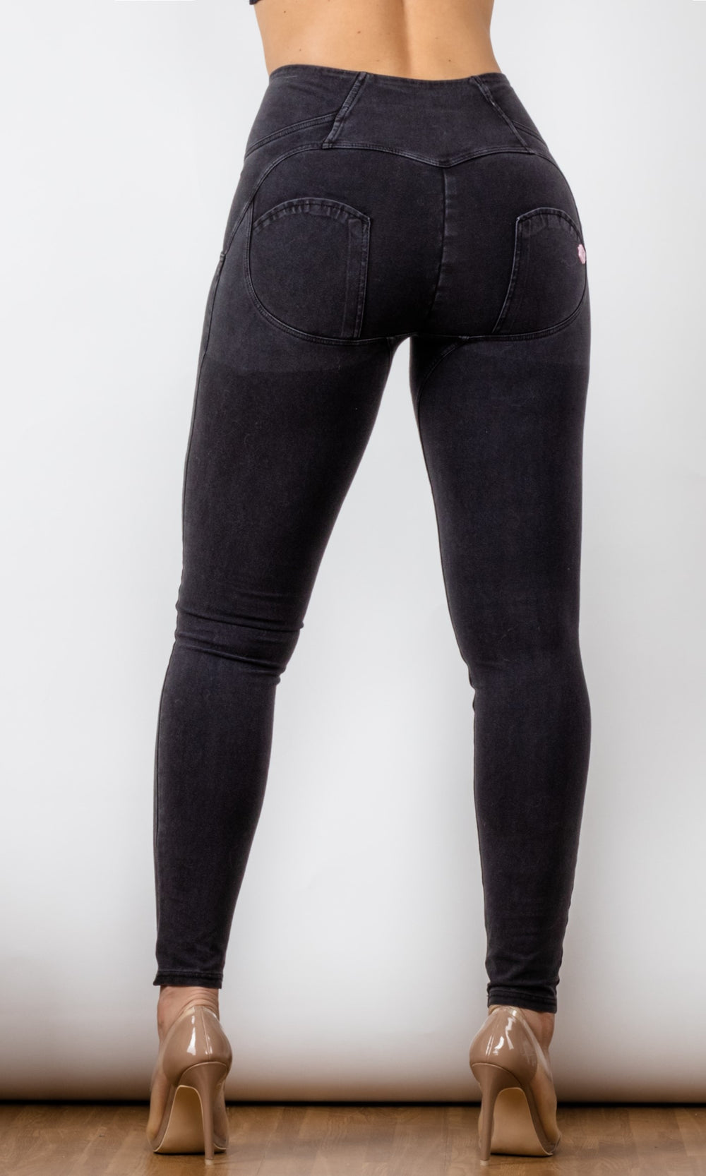 MW+ Push-Up jeans Schwarz