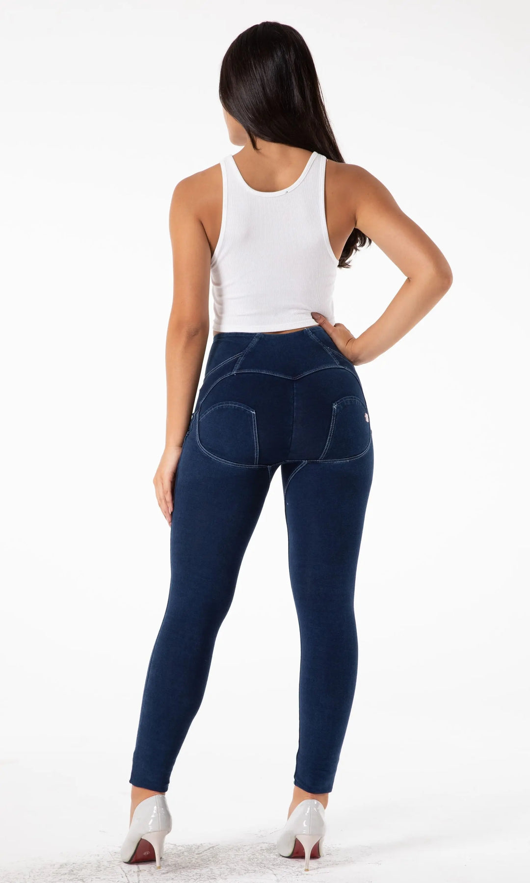 Dunkelblaue Push Up Jeans, High Waisted für Damen figurformende Passform für vielseitige Outfits