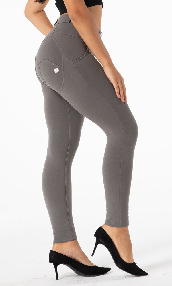 Damen Hosen Melody MW Classic Dunkel Grau Baumwolle Leggings Regular Waist Skinny Größen : XXS-XS-S-M-L-XL-XXL-3XL Figurbetont