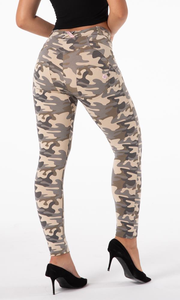 Melody MW Hose Camo Hell Caumoflage Push UP Leggings atmungsaktiv Online Kaufen 