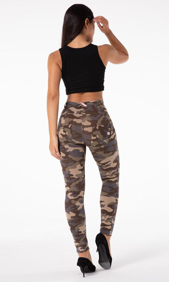 Camouflage PUSH-UP MW Hose Push Up Leggings